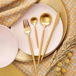 Besteck-Set 4-tlg. Matt STILETTO In Gold -Küchenwelt Verkauf butlers besteck set 4 tlg matt stiletto in gold 3