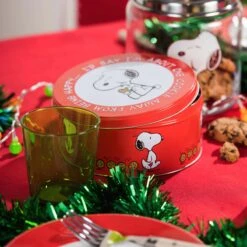 Dose Snoopy/Keks Rund PEANUTS In Rot 6 Dose Snoopy/Keks Rund PEANUTS In Rot -Küchenwelt Verkauf butlers dose snoopy keks rund peanuts in rot 1