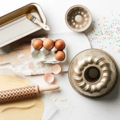 Gugelhupfform Ø 22 Cm SWEET BAKERY In Beige -Küchenwelt Verkauf butlers gugelhupfform o 22 cm sweet bakery in beige 2