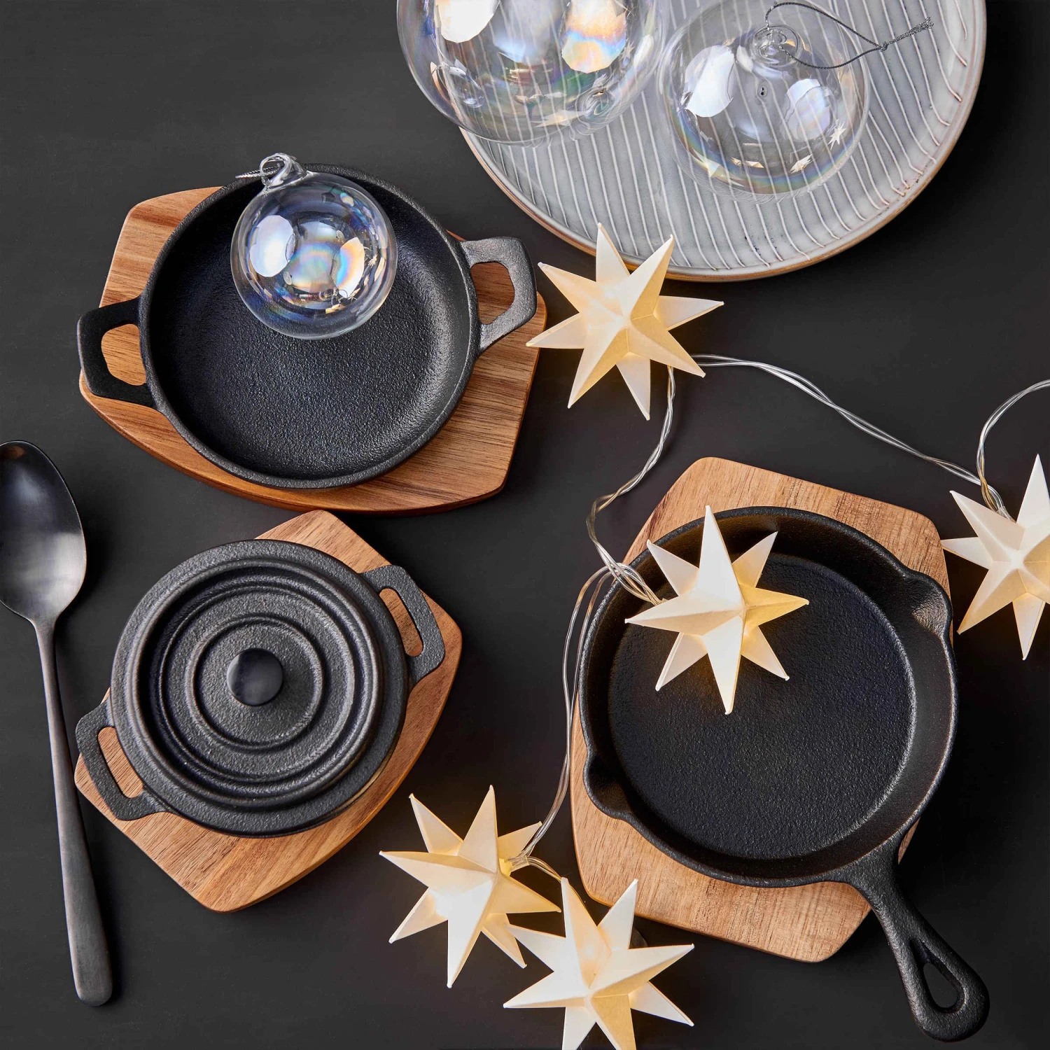 Mini-Serviertopf Mit Holzuntersetzer L 14 X B 11cm HOT IRON In Schwarz 9 Mini-Serviertopf Mit Holzuntersetzer L 14 X B 11cm HOT IRON In Schwarz - Image 7